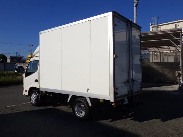 トヨタ ダイナ 2RG-XZC605(2WD)の写真2