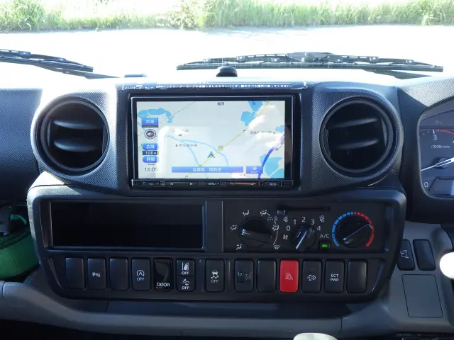 トヨタ ダイナ 2RG-XZC605(2WD)の写真9