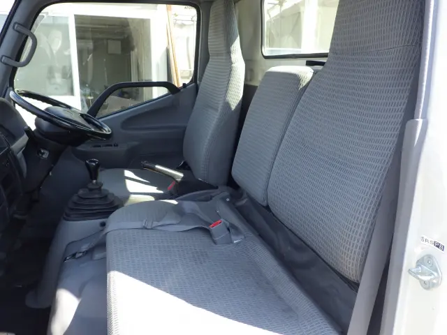 トヨタ ダイナ ABF-TRY220(2WD)の写真8