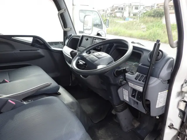 日産 アトラス TKG-FBA3W(2WD)の写真6