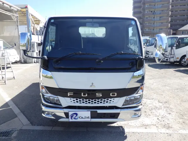 三菱 キャンター 2RG-FBA60(2WD)の写真4