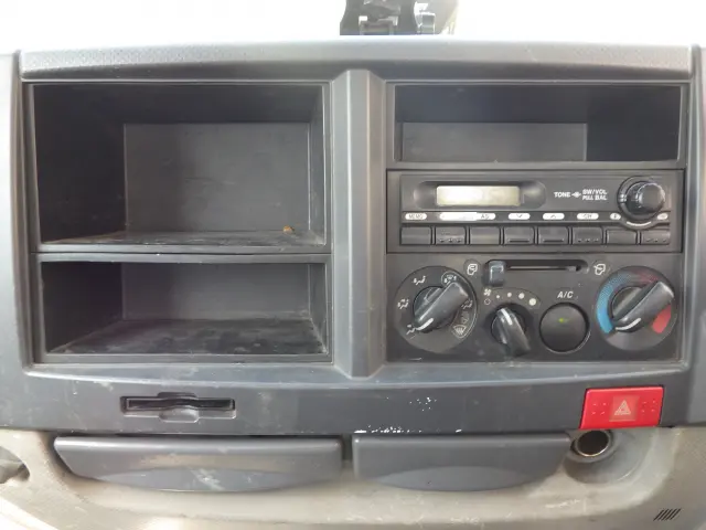 マツダ タイタン TKG-LHR85A(2WD)の写真9