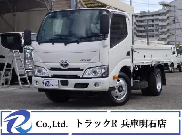 トヨタ ダイナ 2RG-XZU605(2WD)の写真1