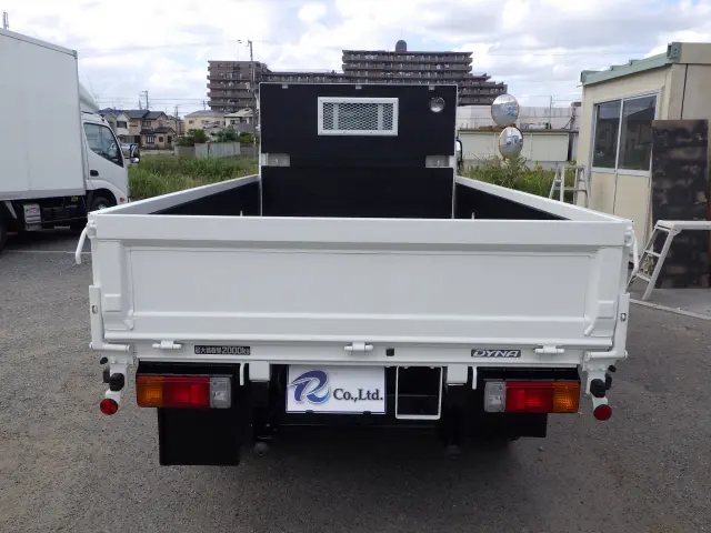 トヨタ ダイナ 2RG-XZU605(2WD)の写真5