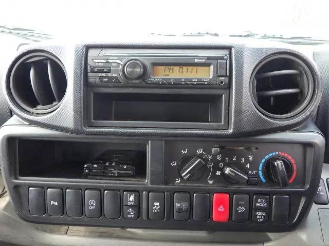 トヨタ ダイナ 2RG-XZU605(2WD)の写真9