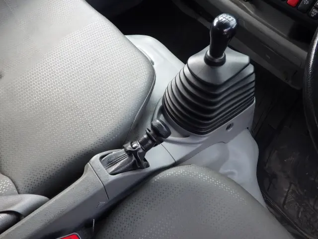 トヨタ ダイナ 2RG-XZU605(2WD)の写真16