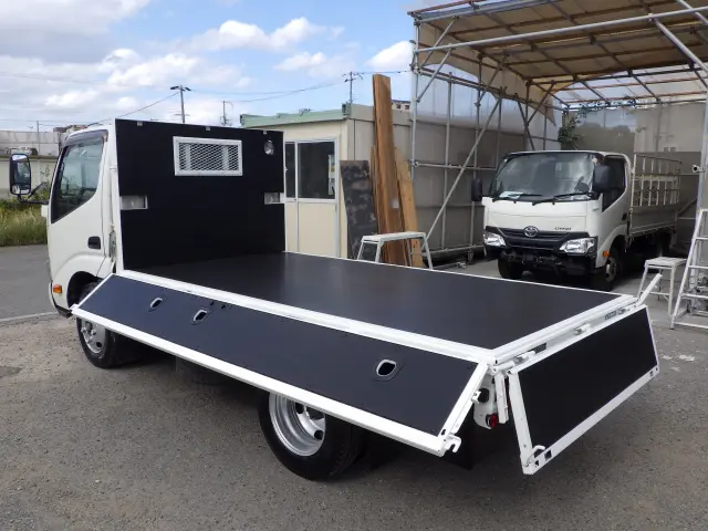 トヨタ ダイナ 2RG-XZU605(2WD)の写真25