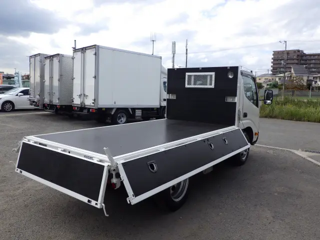 トヨタ ダイナ 2RG-XZU605(2WD)の写真26