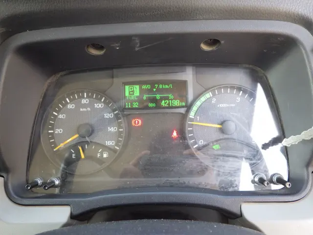 三菱 キャンター 2RG-FBA60(2WD)の写真18