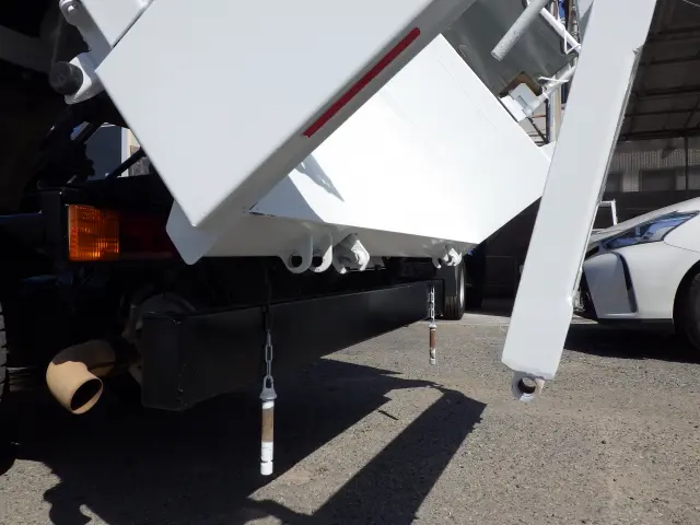 三菱 キャンター 2RG-FBA60(2WD)の写真24