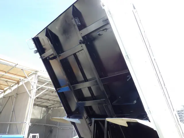 三菱 キャンター 2RG-FBA60(2WD)の写真36
