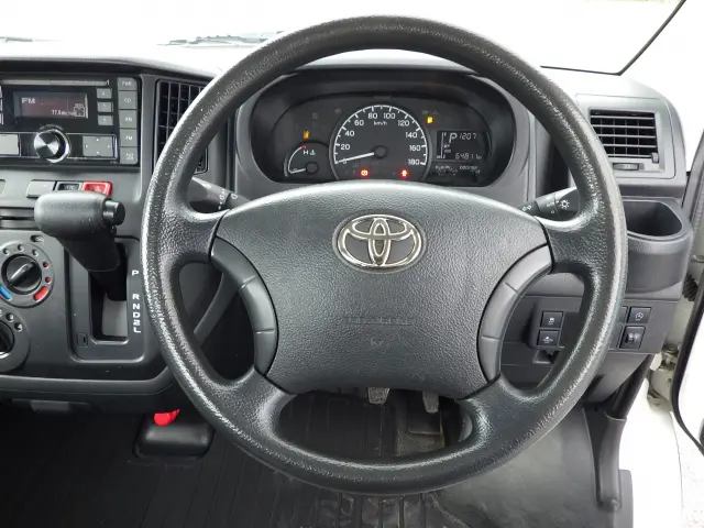 トヨタ タウンエーストラック 5BF-S403U(2WD)の写真17