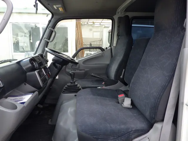 トヨタ トヨエース QDF-KDY231(2WD)の写真8