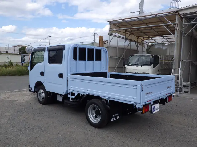 いすゞ エルフ 3DF-NHR87AF(2WD)の写真2