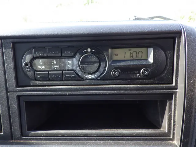 三菱 キャンター TKG-FEBMO(2WD)の写真10