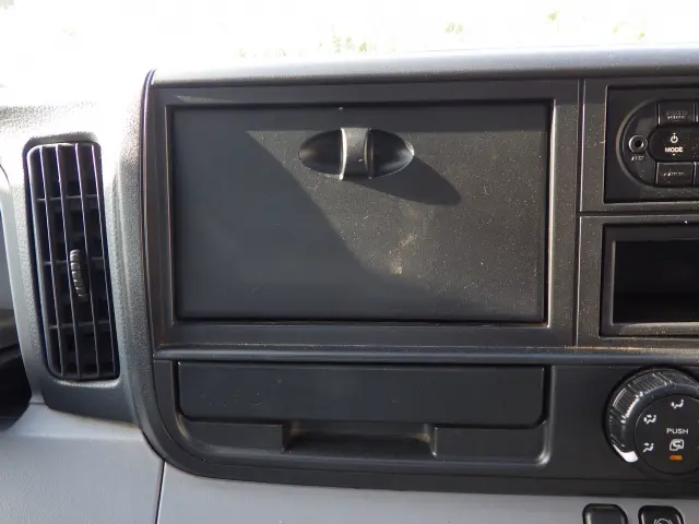 三菱 キャンター TKG-FEBMO(2WD)の写真12