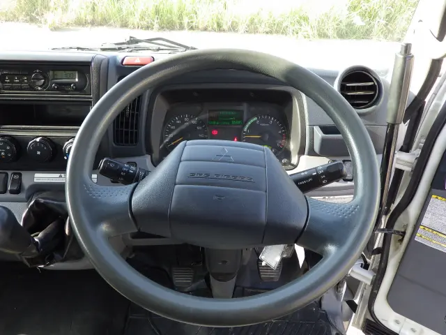 三菱 キャンター TKG-FEBMO(2WD)の写真18