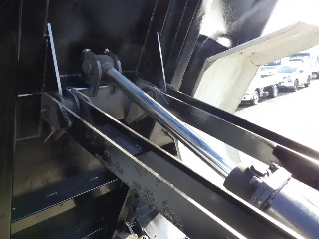 三菱 キャンター TKG-FEBMO(2WD)の写真29