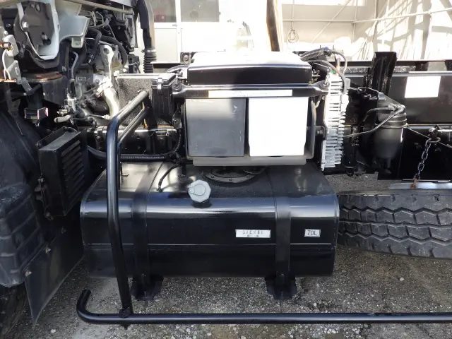 三菱 キャンター TKG-FEBMO(2WD)の写真30
