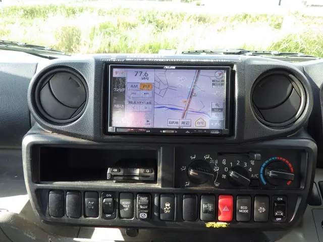 トヨタ ダイナ TKG-XZU640(2WD)の写真9