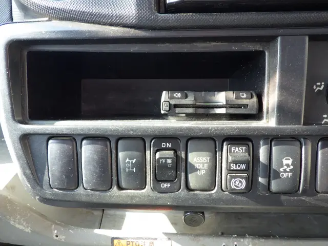 トヨタ ダイナ TKG-XZU640(2WD)の写真12