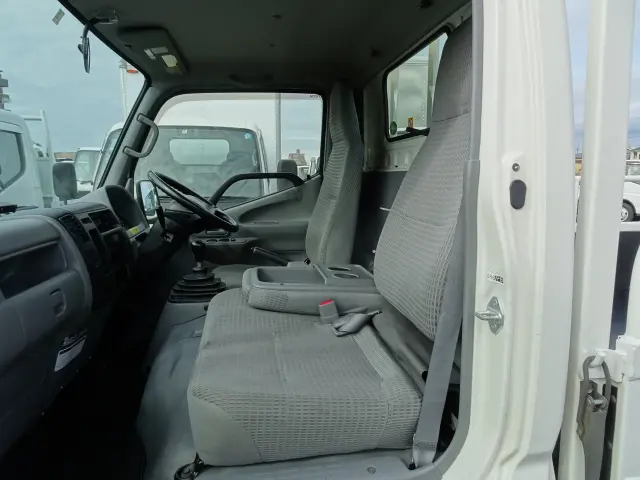 トヨタ ダイナ LDF-KDY281(4WD)の写真7