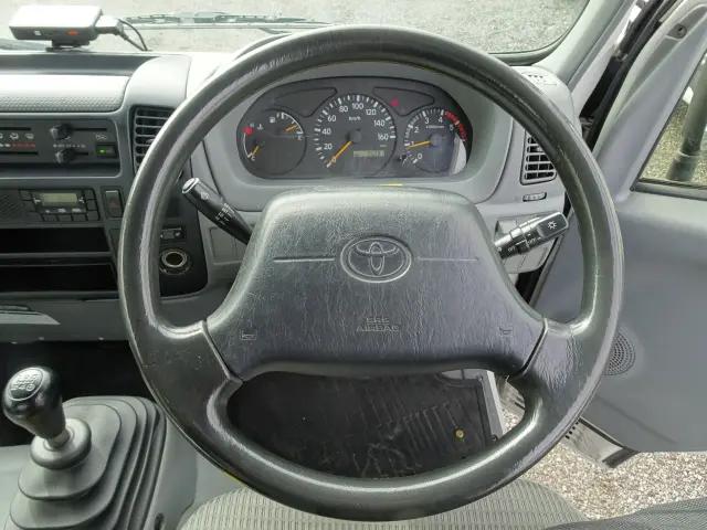 トヨタ ダイナ LDF-KDY281(4WD)の写真10