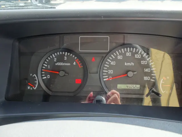 いすゞ エルフ TPG-NPR85AR(2WD)の写真12