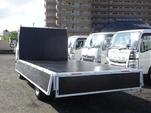 いすゞ エルフ TPG-NPR85AR(2WD)の写真16