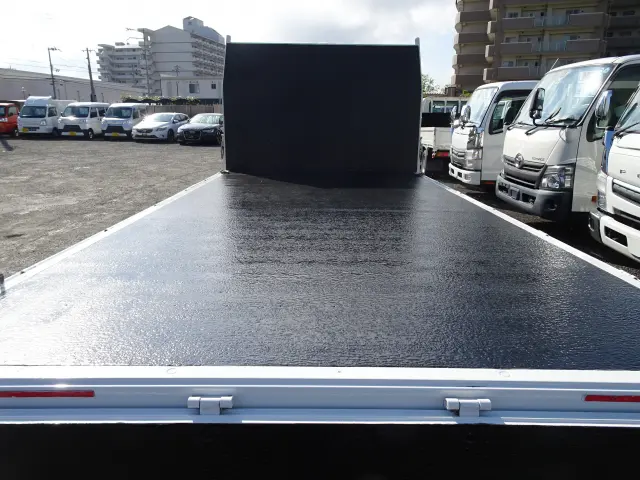 いすゞ エルフ TPG-NPR85AR(2WD)の写真19