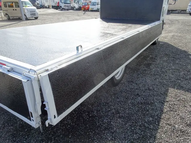 いすゞ エルフ TPG-NPR85AR(2WD)の写真22