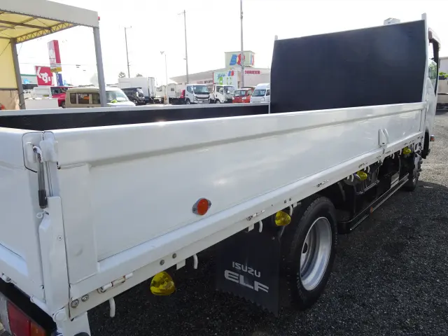 いすゞ エルフ TPG-NPR85AR(2WD)の写真26
