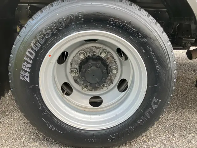 いすゞ エルフ TPG-NPR85AR(2WD)の写真41