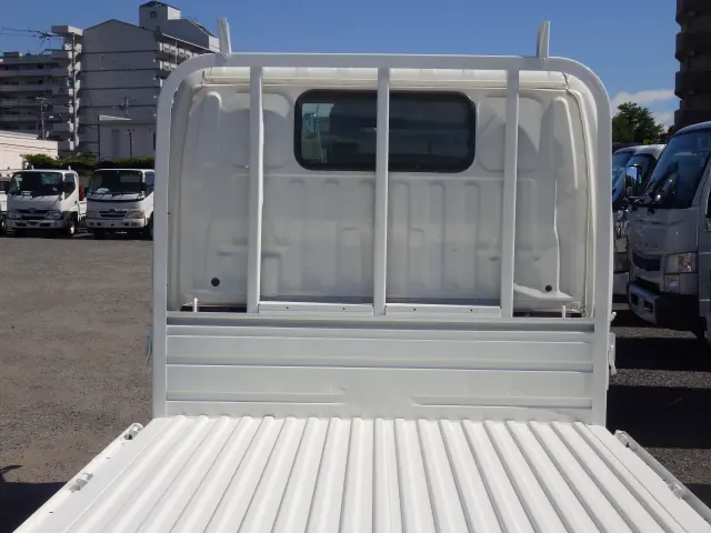 トヨタ トヨエース ABF-TRY220(2WD)の写真19
