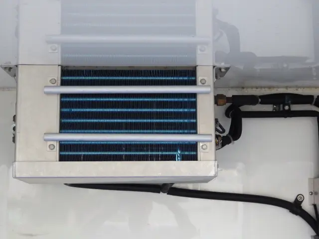 ダイハツ ハイゼットトラック EBD-S500P(2WD)の写真16