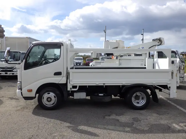 トヨタ トヨエース TKG-XZU605(2WD)の写真3