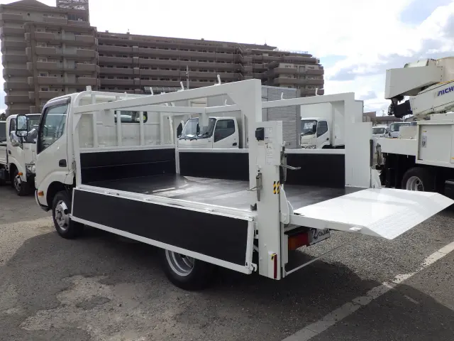 トヨタ トヨエース TKG-XZU605(2WD)の写真15