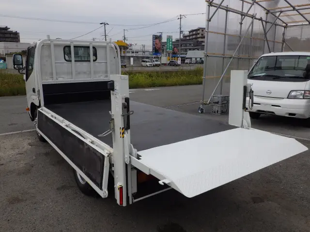 トヨタ トヨエース TKG-XZU605(2WD)の写真18