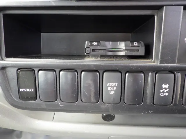 トヨタ ダイナ TKG-XZC605(2WD)の写真12