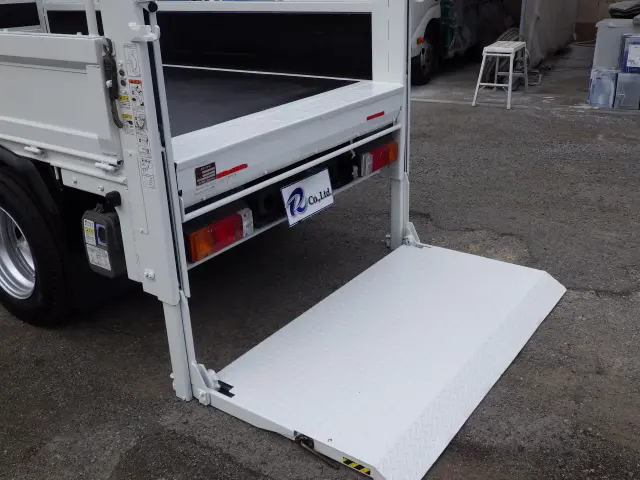 トヨタ ダイナ TKG-XZC605(2WD)の写真26