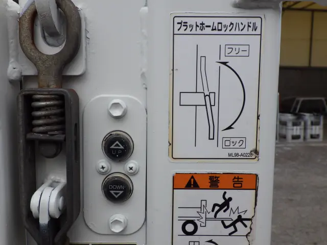 トヨタ ダイナ TKG-XZC605(2WD)の写真27