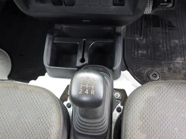 ダイハツ ハイゼットトラック EBD-S510P(4WD)の写真11