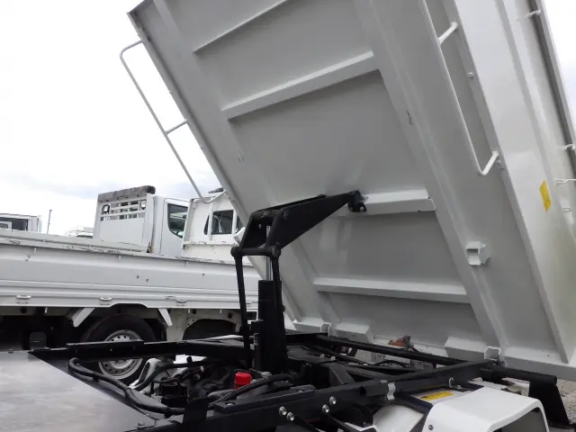 ダイハツ ハイゼットトラック EBD-S510P(4WD)の写真21