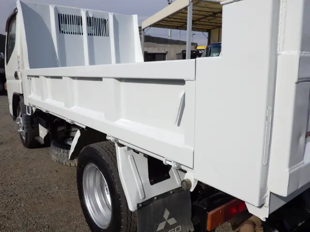三菱 キャンター TKG-FBA60(2WD)の写真24
