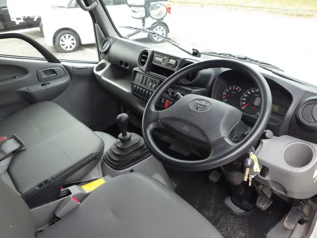 トヨタ トヨエース ABF-TRY230(2WD)の写真6