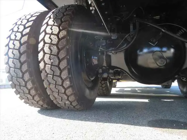 管理番号3322|日野 プロフィア QKG-FS1EKDA(6x4)の写真22