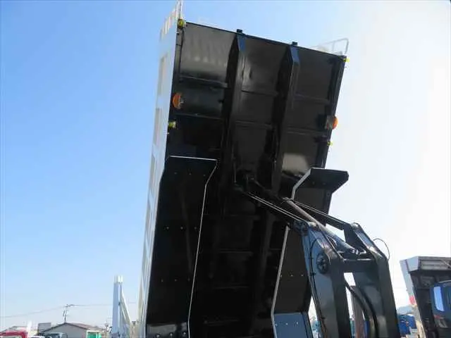 管理番号3322|日野 プロフィア QKG-FS1EKDA(6x4)の写真30