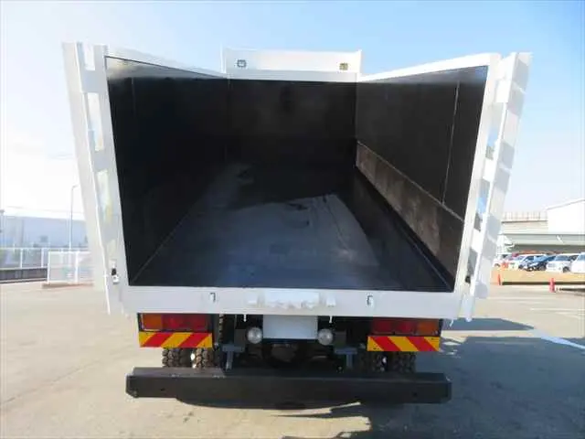 管理番号3322|日野 プロフィア QKG-FS1EKDA(6x4)の写真37