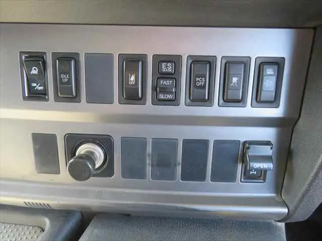 管理番号3322|日野 プロフィア QKG-FS1EKDA(6x4)の写真40