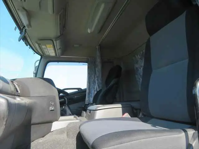 管理番号3322|日野 プロフィア QKG-FS1EKDA(6x4)の写真50